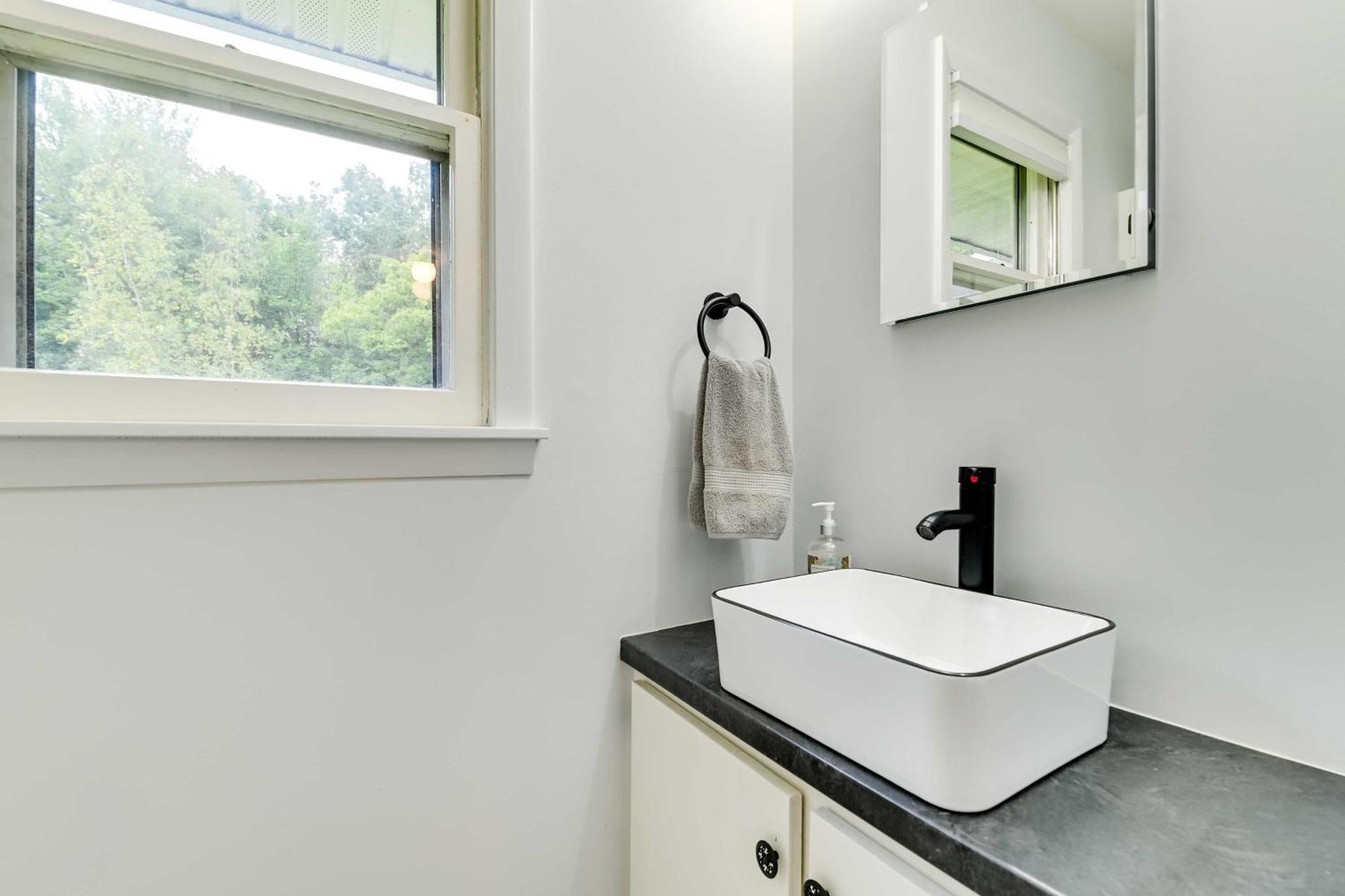 Modern Studio Less Than 13 Mi to Saratoga Racetrack! Ballston Spa Esterno foto